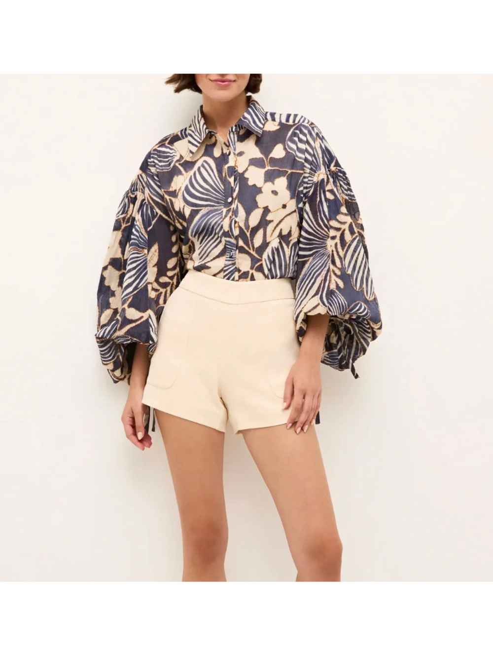 MARIE OLIVER | Mia Short in Sand ✦ $128